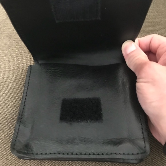 SOLD- Black leather wallet - slides onto belt - Picture 3 of 3